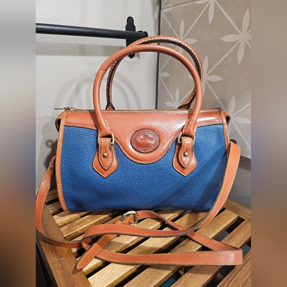 Vintage Dooney & Bourke Satchel